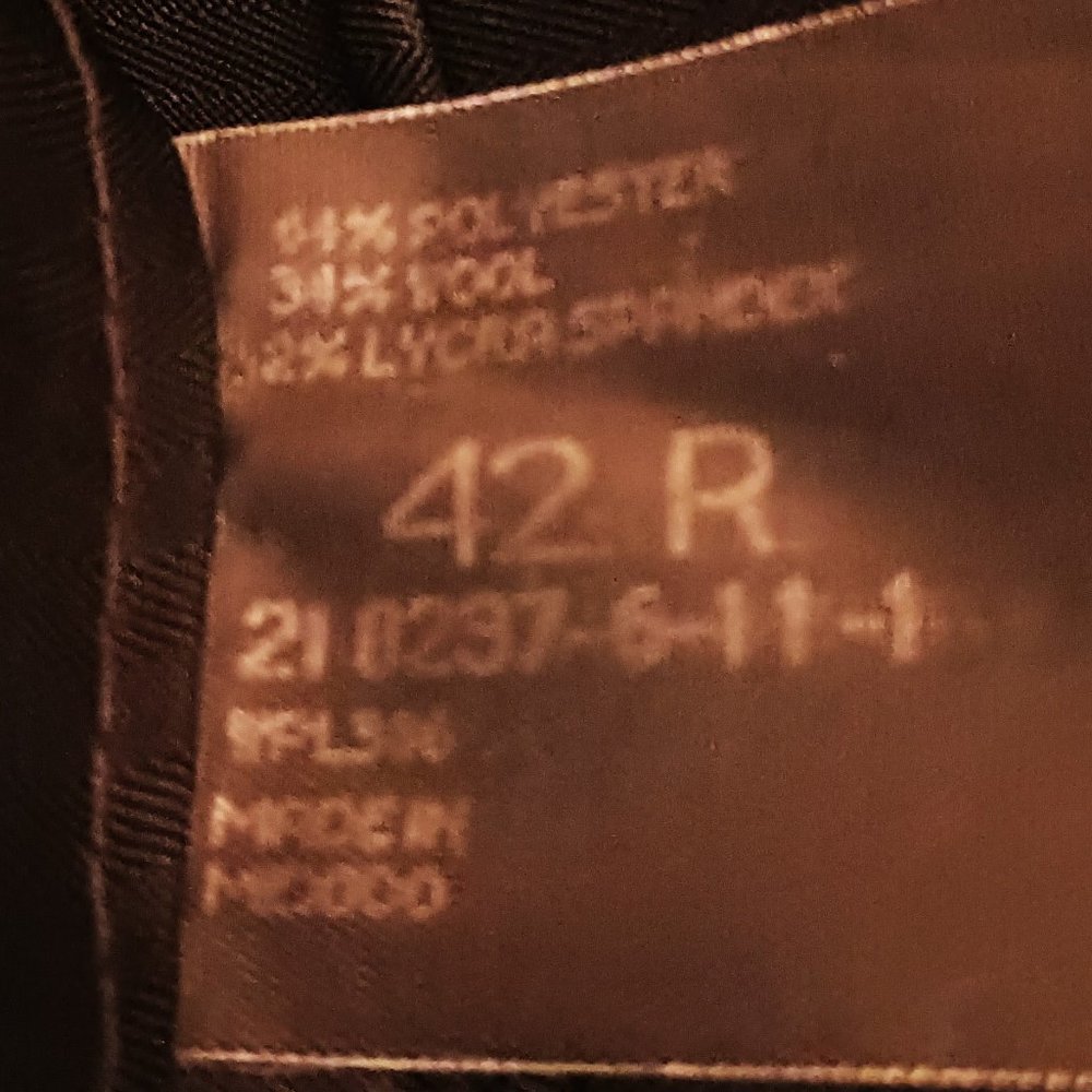 Classic Black Men's Suit - Picture 7 of 15